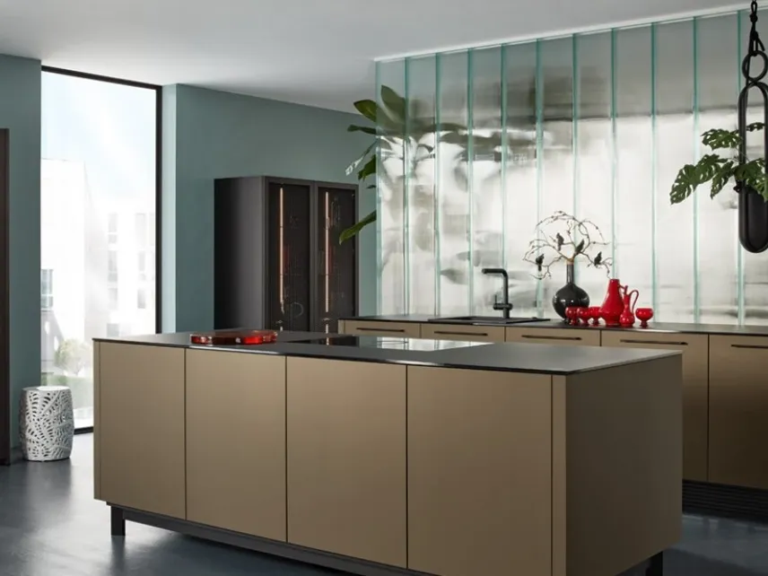 Cucina Design con isola Neolodge Neopure Neogrid di Nolte