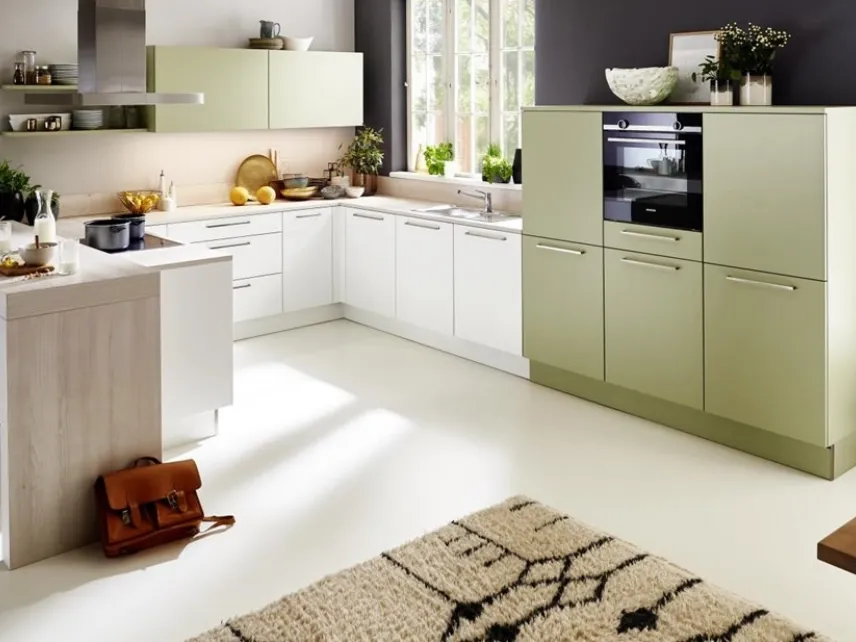 Cucina Moderna Soft Lack Bianco e Avocado Matt di Nolte