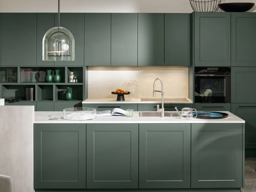 Cucina su misura Frame Soft Lack Blackgreen di Nolte